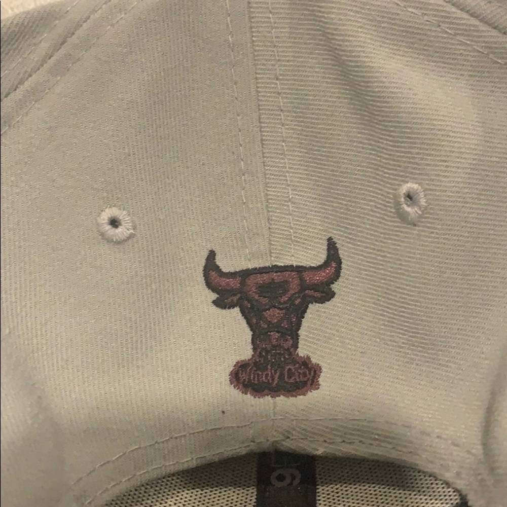 Snap back - Picture 2 of 4